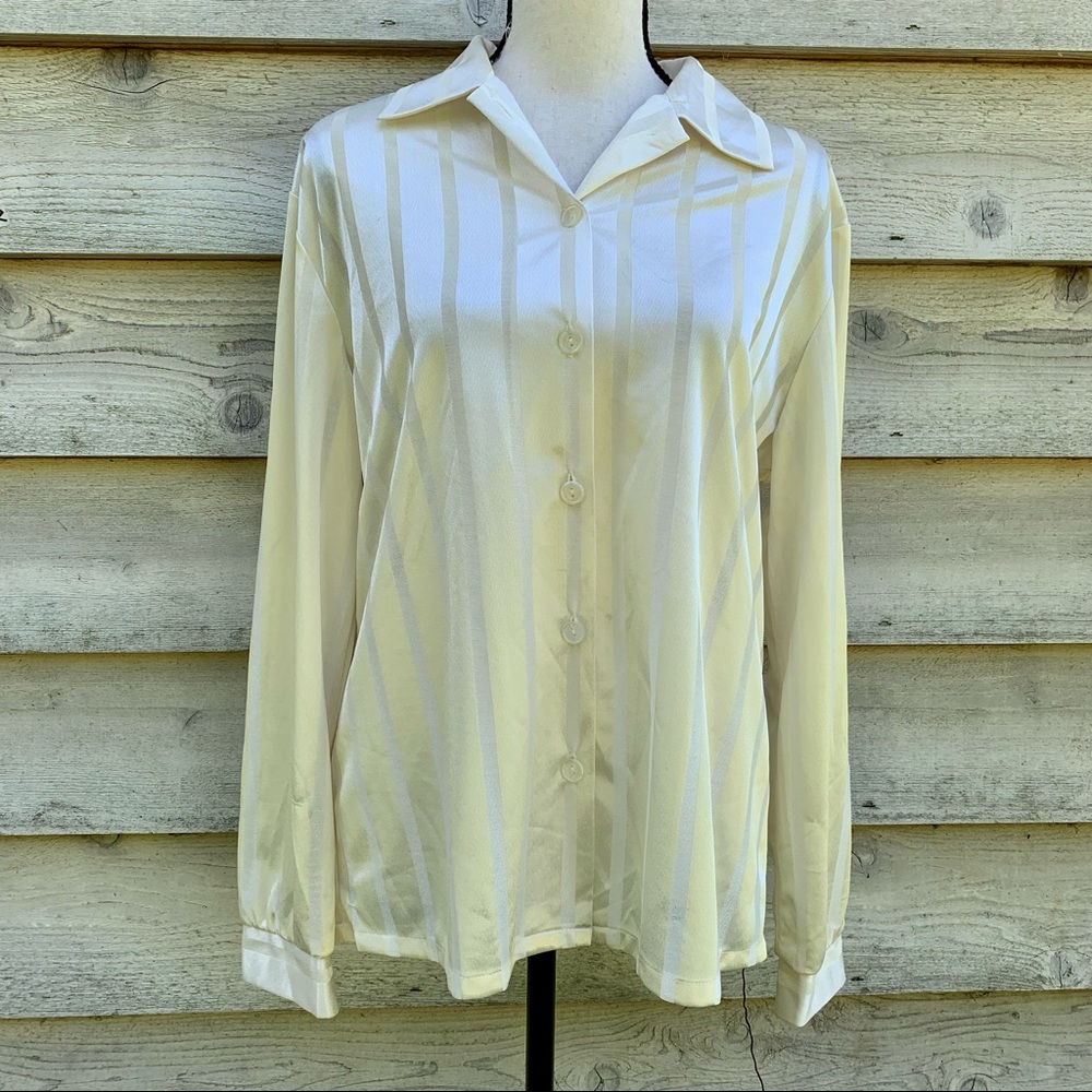 Vintage 90s Ivory White Striped Long Sleeve Collared Button Down Semi Sheer Top